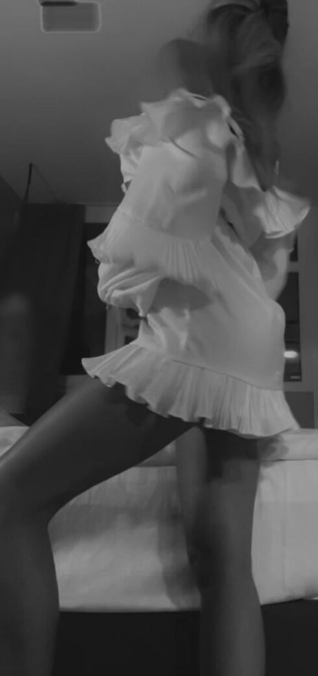 sashashhh OnlyFans geleakter Pornografie