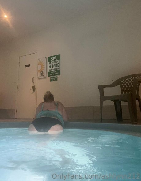 ashlynn212 OnlyFans Nacktbilder