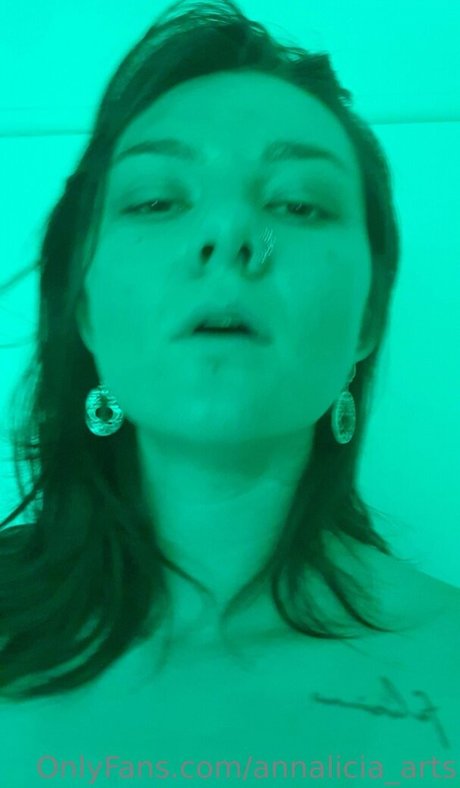 annalicia arts Nacktpornos auf OnlyFans