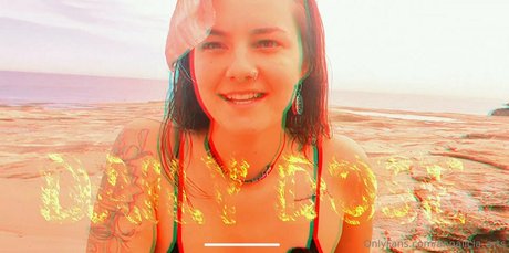 annalicia arts Leaked OnlyFans Bilder