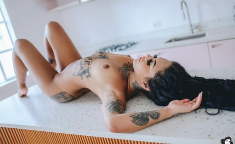 Valentina Naomi OnlyFans-Rezensionen