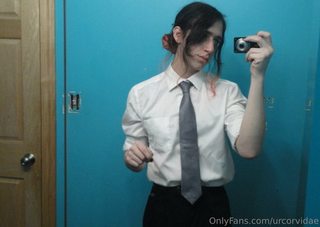 urcorvidae Titten OnlyFans