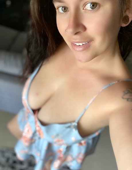 justyouraveragemum x OnlyFans Striptease