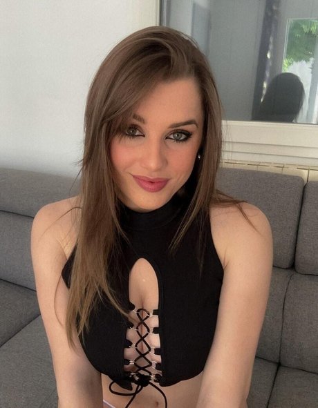 Weenzly Nacktbilder von OnlyFans