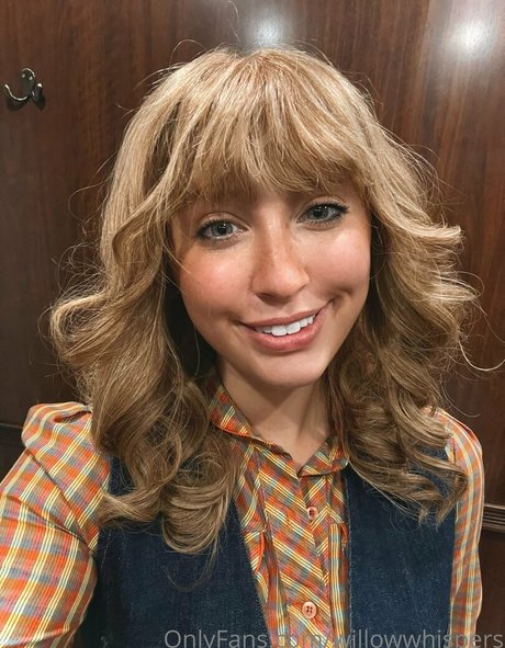 willowwhispers OnlyFans-Fotos