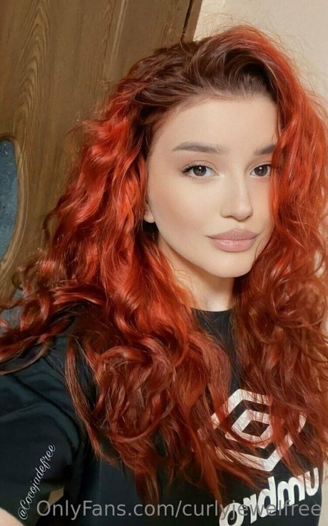 curlyjewelfree Nacktbilder OnlyFans