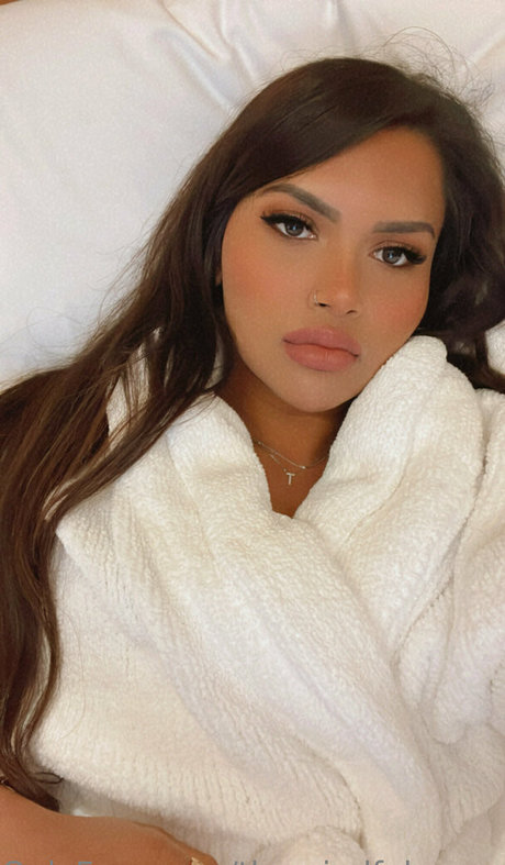 bellabendss Leaked OnlyFans Bilder