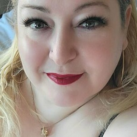 theviviennerose Nacktbilder geleakt OnlyFans geleakt