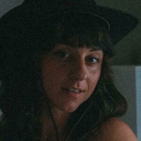 Ever Curious OnlyFans geleakt.