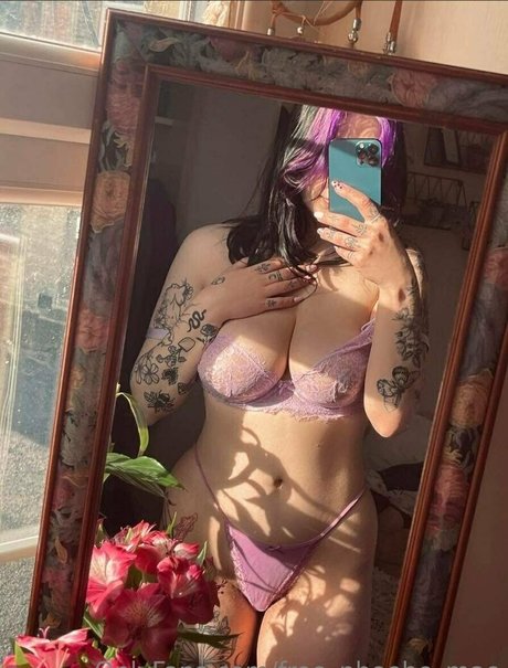 free phoebe mae Nacktbilder-Leaks von OnlyFans