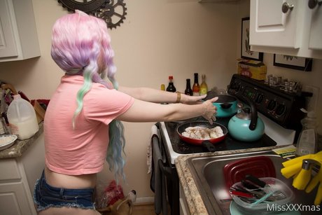 MerryMissXXXmas OnlyFans XXX