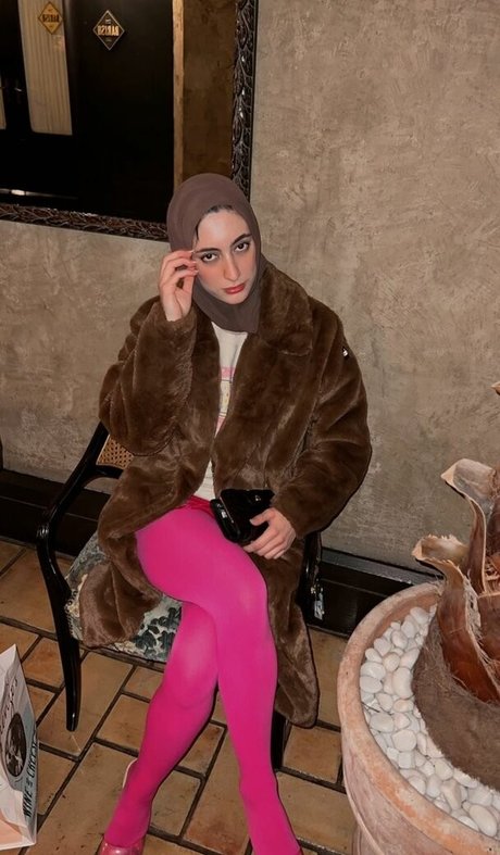 Sher Arar OnlyFans geleakt