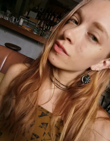 Evaveil Nacktbilder OnlyFans geleakt