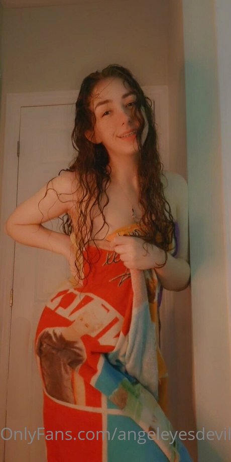 Angel Eyes Devil Thighs OnlyFans-Rezensionen