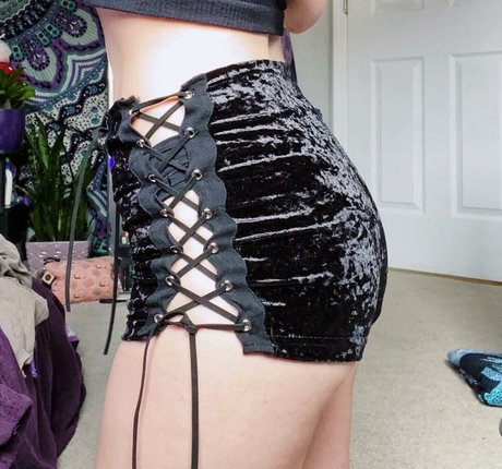 LivPixie Leaks von Nacktbildern auf OnlyFans