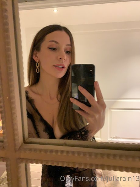 Julia Rain Nacktbilder von OnlyFans geleakt