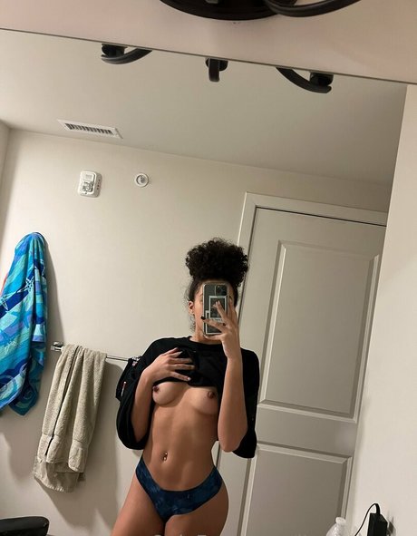 lianamariee Po OnlyFans