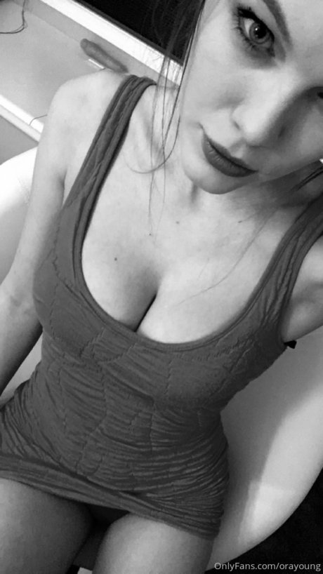 schöne russische onlyfans schön Hochwertig