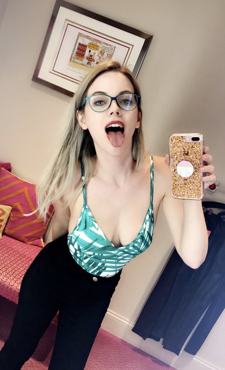 Ora Young Nackt OnlyFans