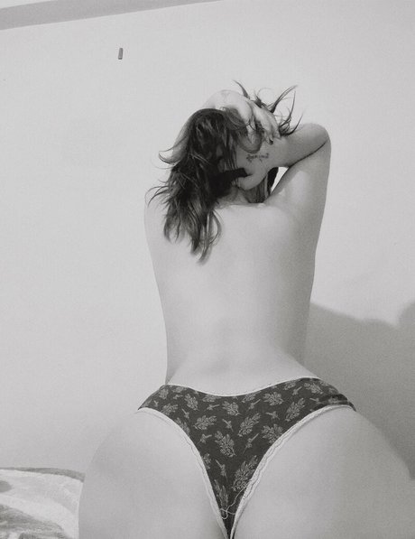 notyouregirlxd OnlyFans explizite Inhalte