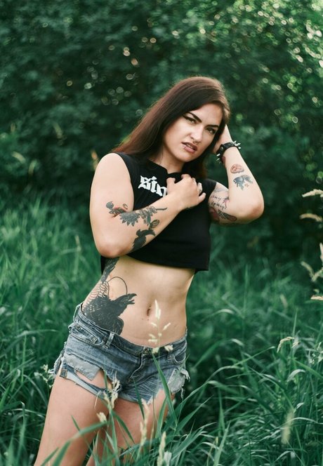 titania orion OnlyFans Nacktbilder geleakt