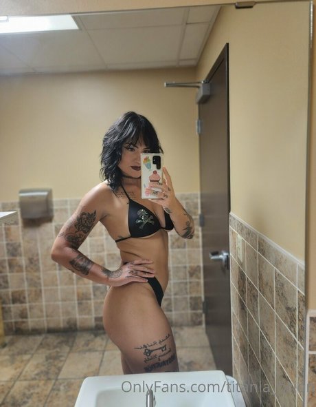 titania orion Nacktbilder OnlyFans Leaks