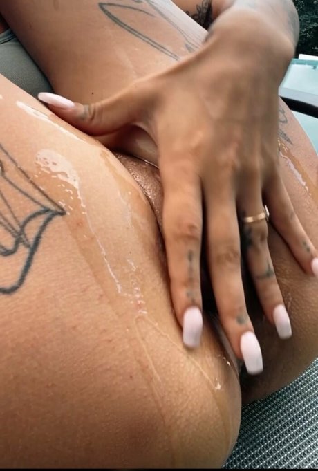 Latisha Blesk OnlyFans Nackt Leak