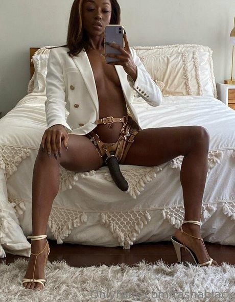 tashablack NurlyFans-Pornos