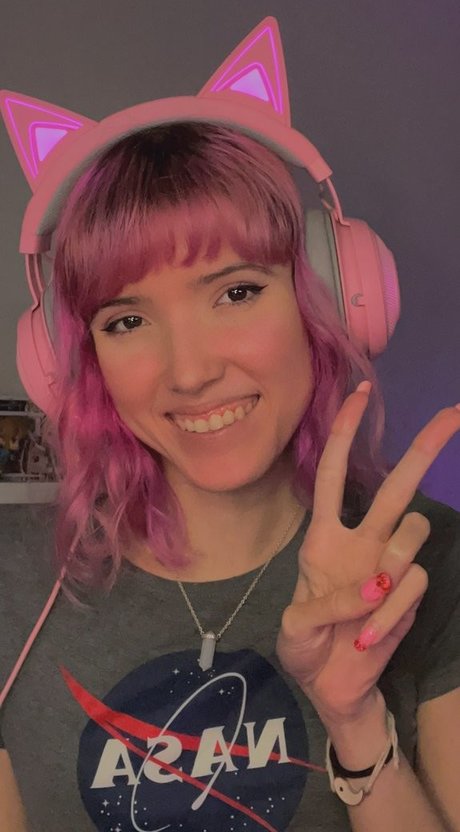 Strawberry Girl Kairi_ Nacktbilder von OnlyFans