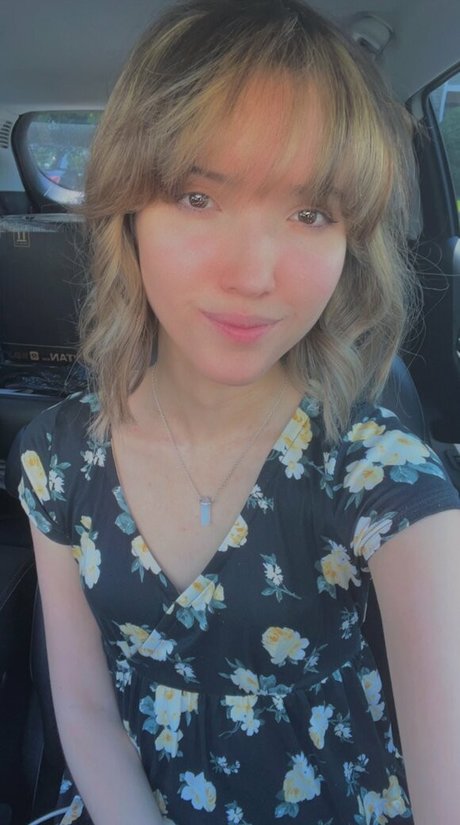 Strawberry Girl Kairi_ OnlyFans-Bild