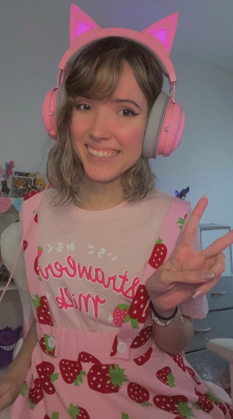 Strawberry Girl Kairi_ OnlyFans-Archiv