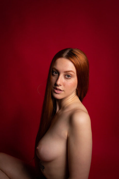 explizite onlyfans schön Hinter-den-Kulissen