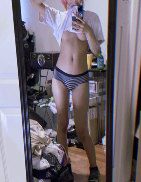 eveable Nacktbilder von OnlyFans geleakt