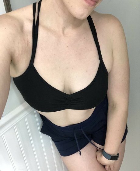 Emily Sequoia Neue OnlyFans Leaks