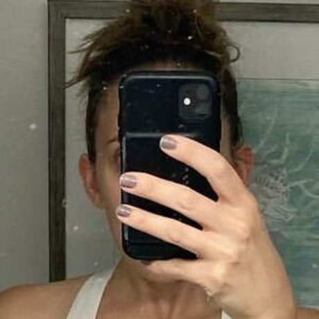 Emily Sequoia OnlyFans Fotos