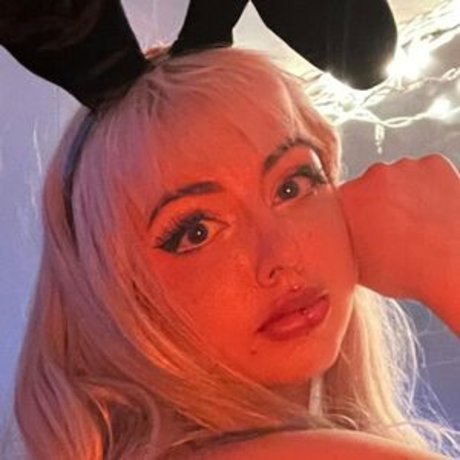 moon faae NurlyFans-Pornos