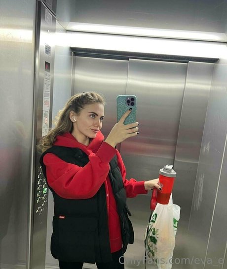 eva e Nacktporno OnlyFans