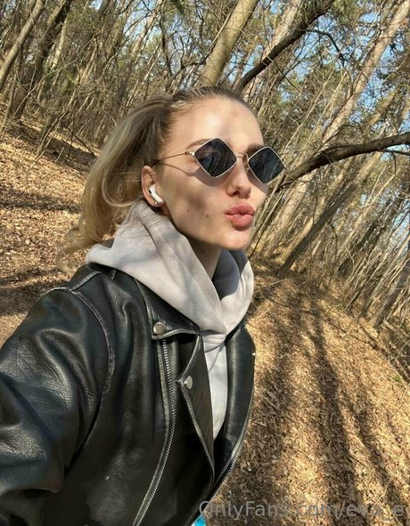 eva e Nacktbilder OnlyFans geleakt