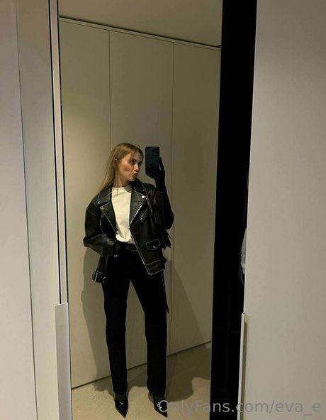 eva e Nackt auf OnlyFans