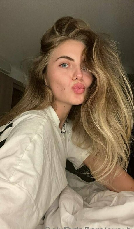 eva e Nacktbilder von OnlyFans