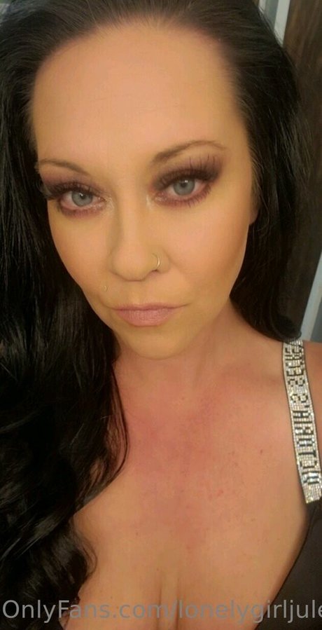 Lonelygirljules OnlyFans Nackt Leaks