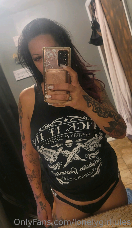 Lonelygirljules Sex OnlyFans