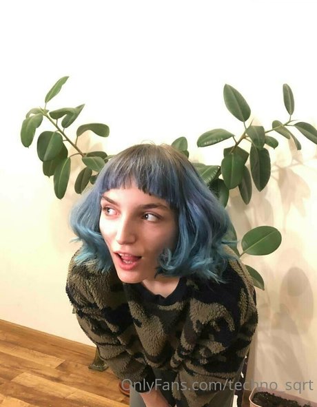 techno sqrt OnlyFans Gratis