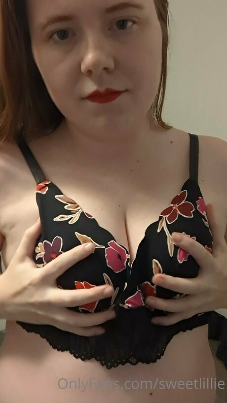 sweetlillie Leaks von OnlyFans