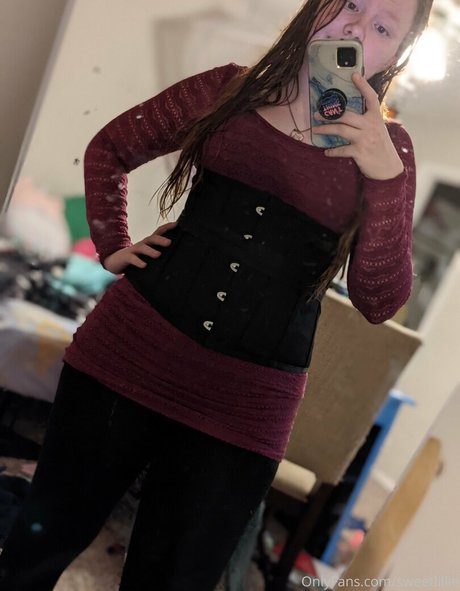sweetlillie OnlyFans Sex