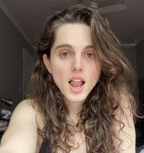 Helmet Girl Nackt OnlyFans