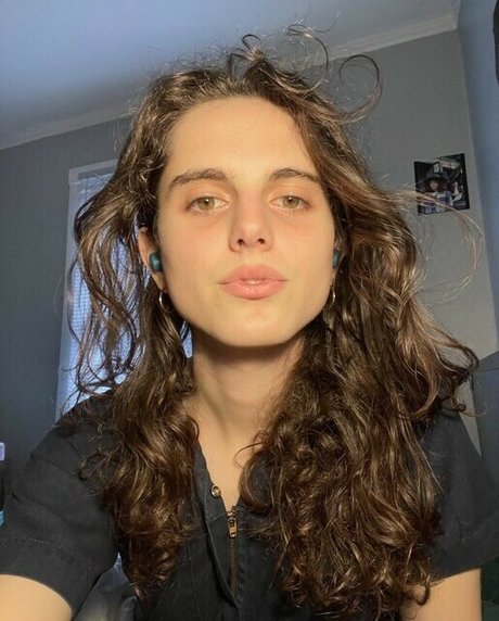 Helmet Girl Heiße OnlyFans Inhalte