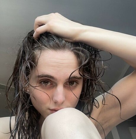 Helmet Girl Nacktbilder von OnlyFans geleakt