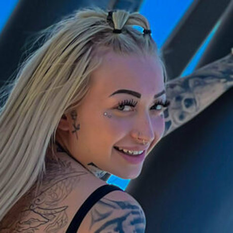 badxlucyfree Leaked OnlyFans Sex