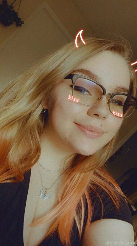 brattylolarose09 Model OnlyFans Foto